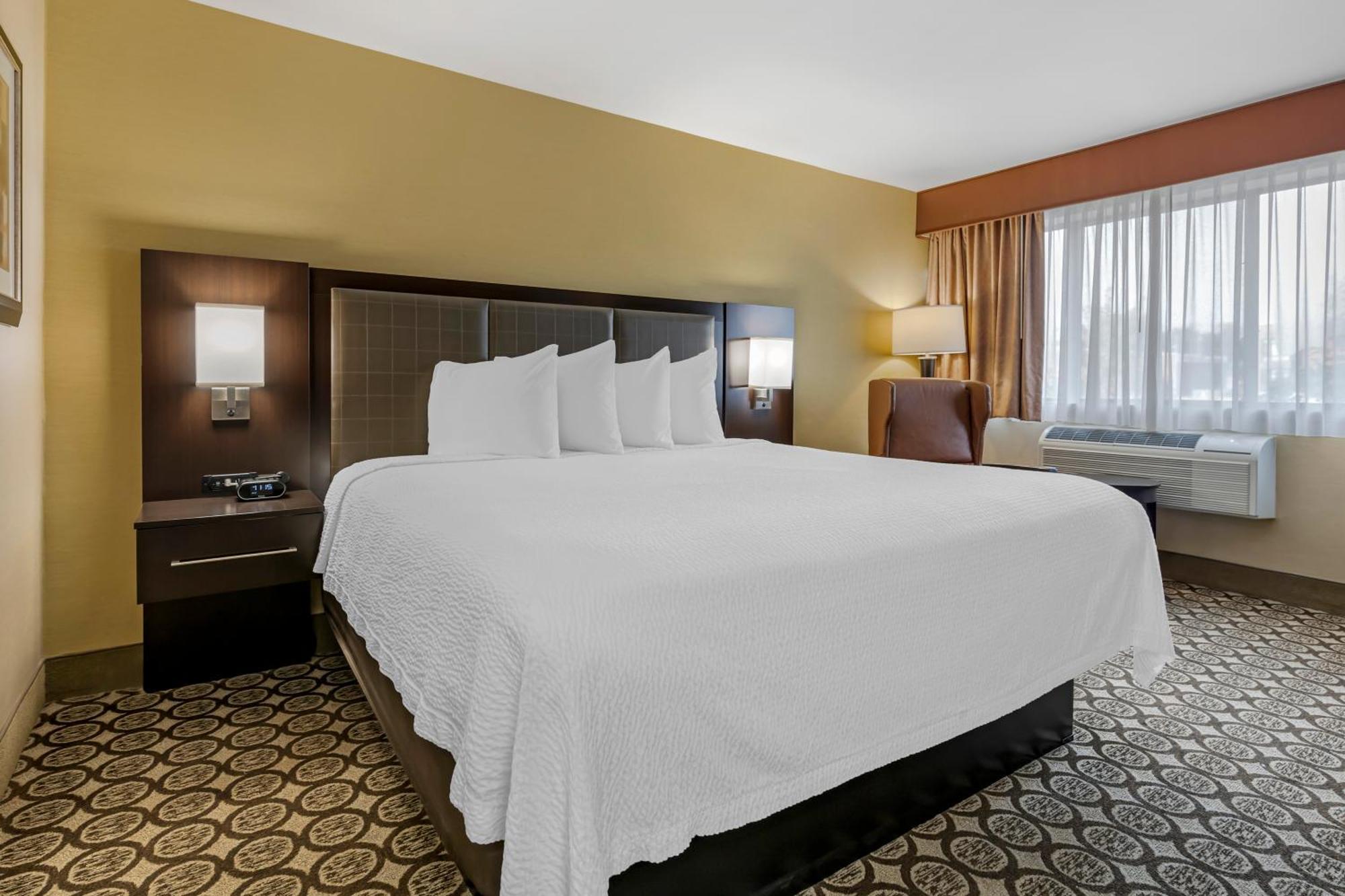 Best Western Plus Inntowner Madison Exterior foto